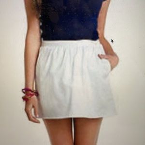 Lilly Pulitzer anchor skirt. NEVER WORN